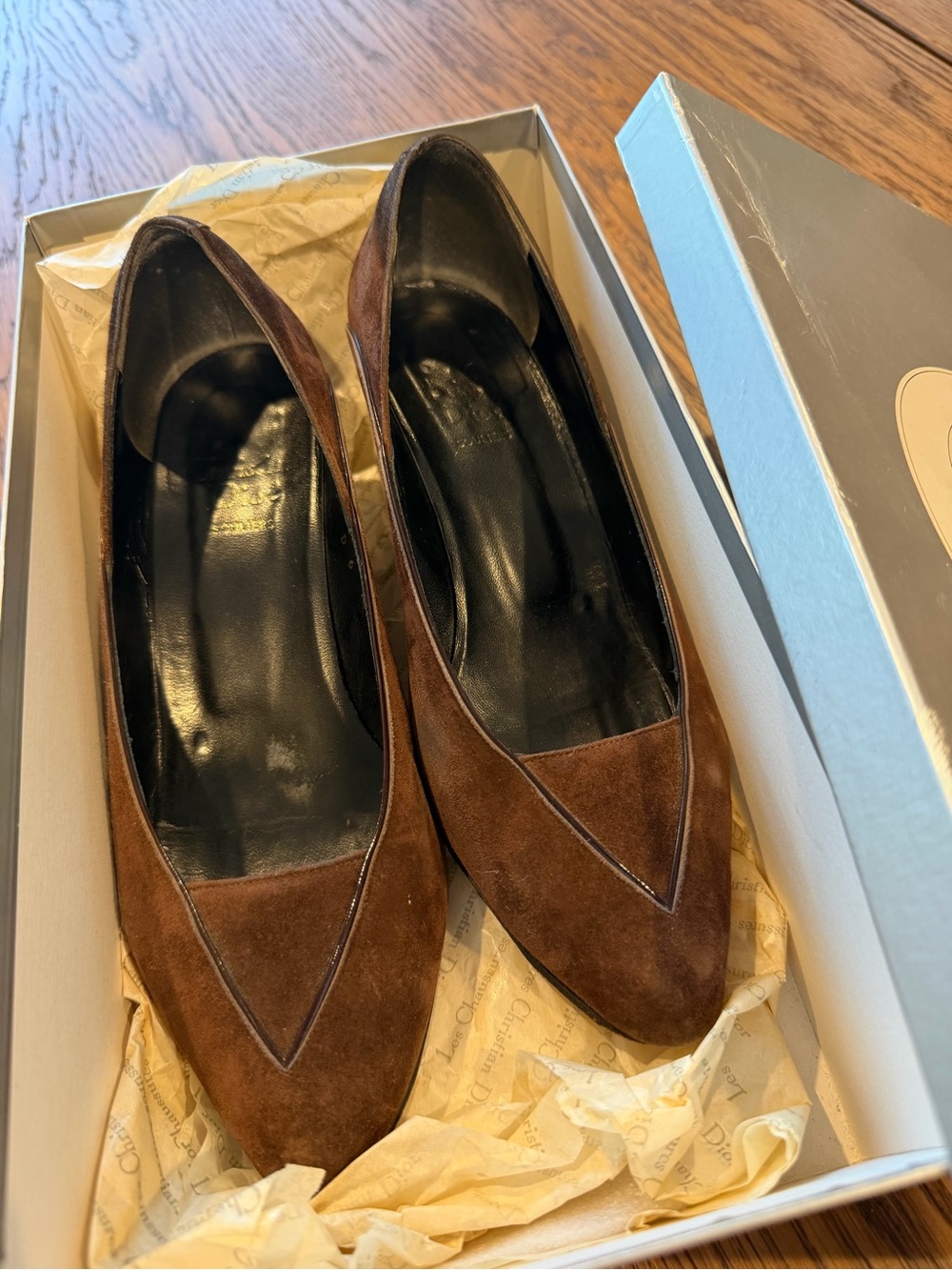 Vintage Christian Dior Brown Suede Pumps Heels Size 6 w/ Original Box